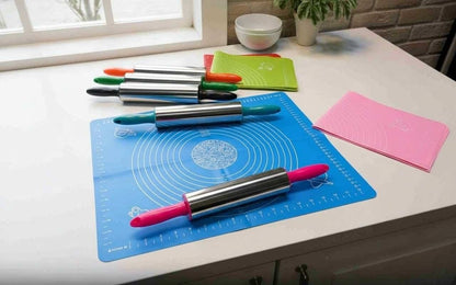 Mess-Free Roti & Baking Mat with Stainless Steel Rolling Pin